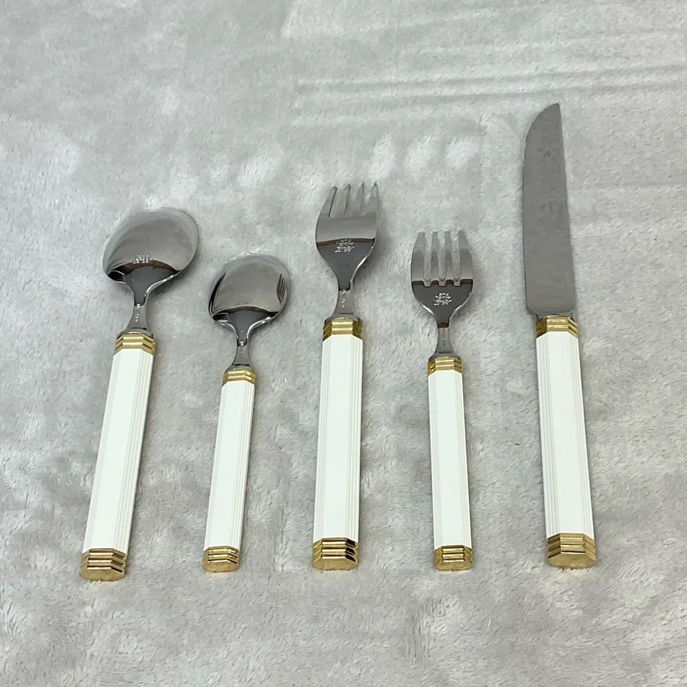 Mikasa Navarro G2590 Flatware 40 Pc Set White & Gold Jack Lenor Larsen HTF
